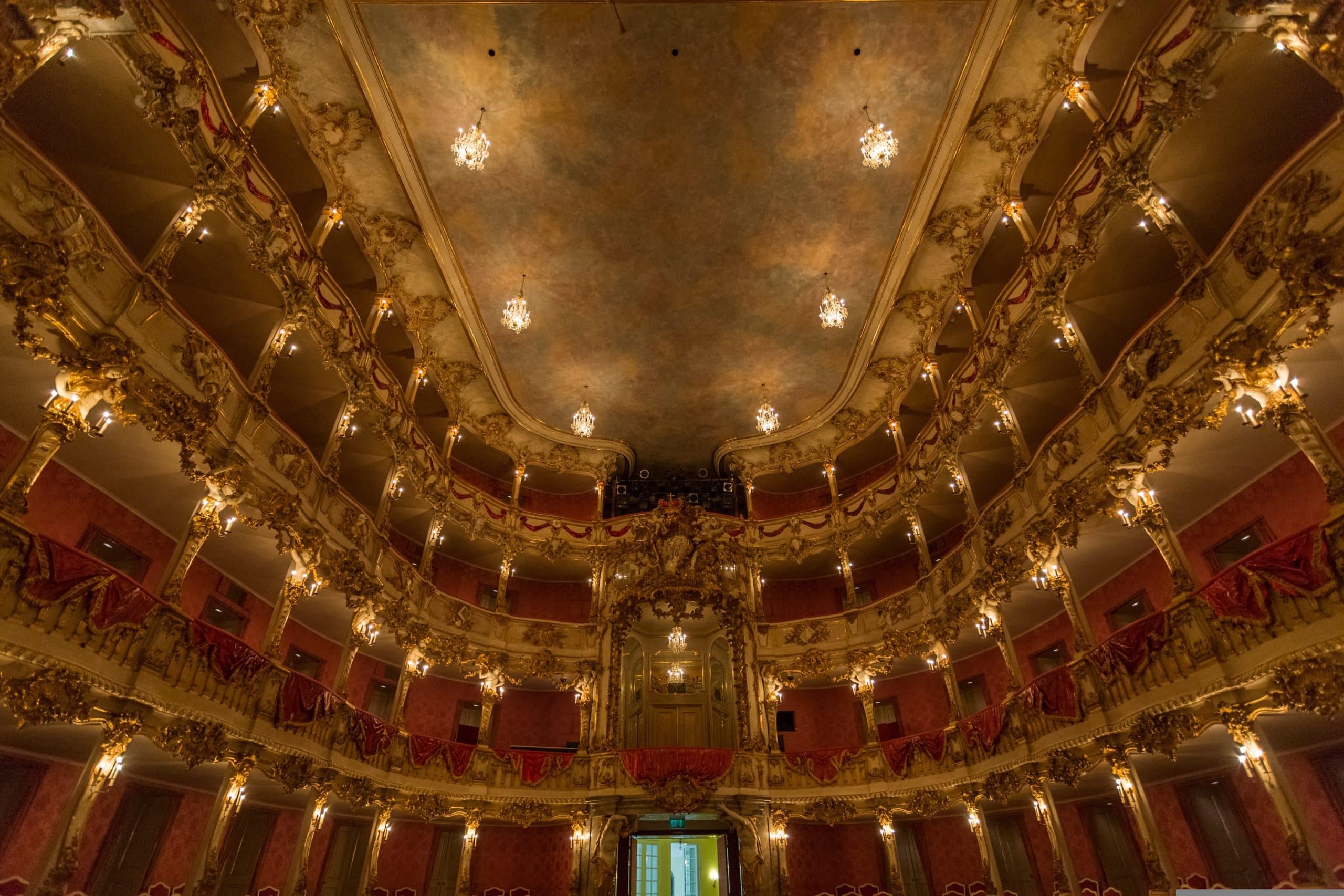 Opernsaal